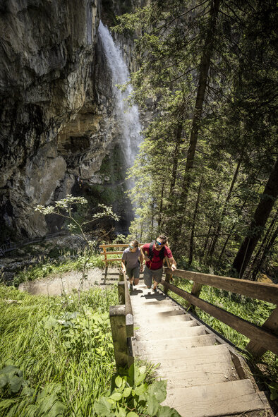 Wasserfall-Kaskaden des Johanneswasserfalls