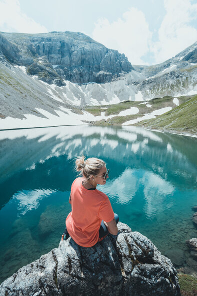 Glasklarer Bergsee in den Radstädter Tauern