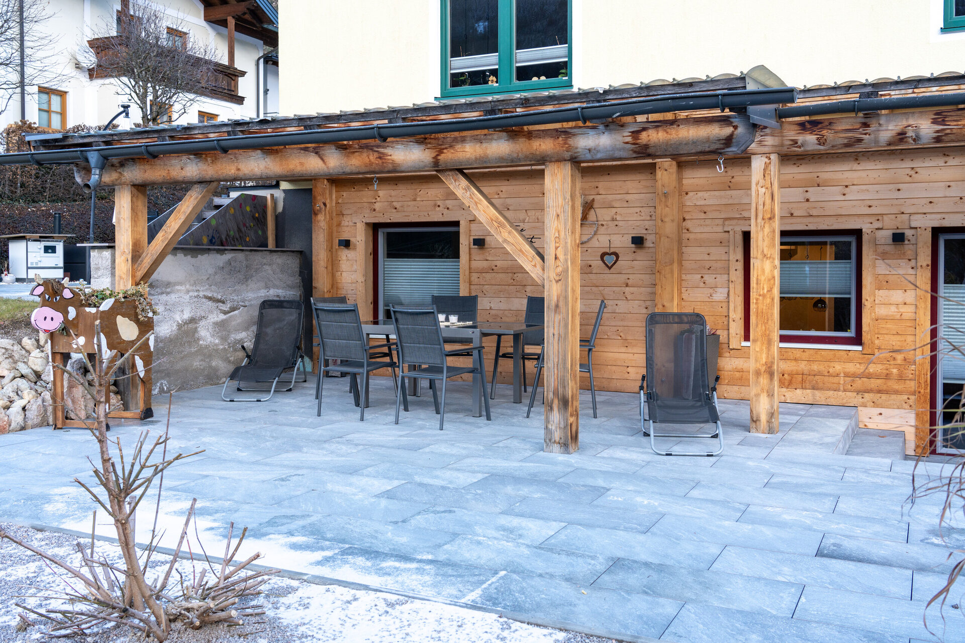 Terrasse und Garten am Haus Rathgeb in Untertauern